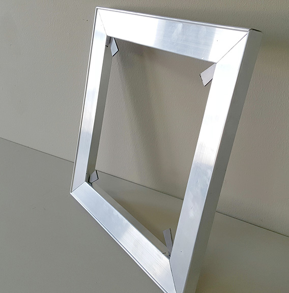 Aluminium stretcher frames